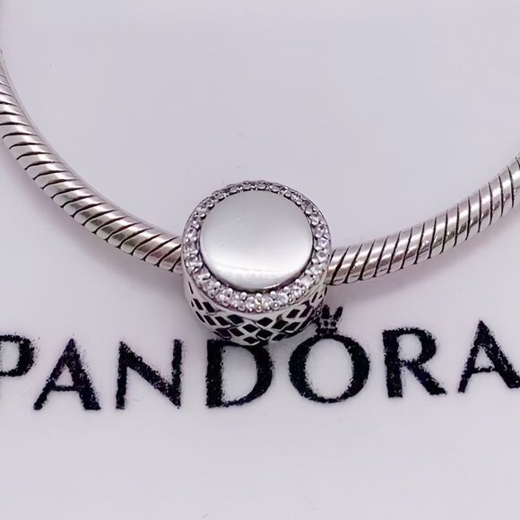 Pandora Love Abuelita Engravable Charm - Picture 3 of 3
